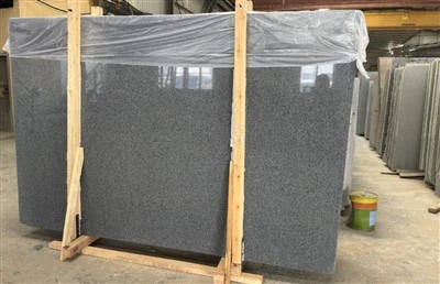G641 granit gri închis